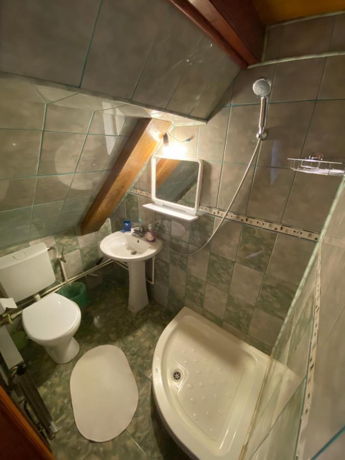 Hotel Casa Ernst Moieciu de Jos Esterno foto